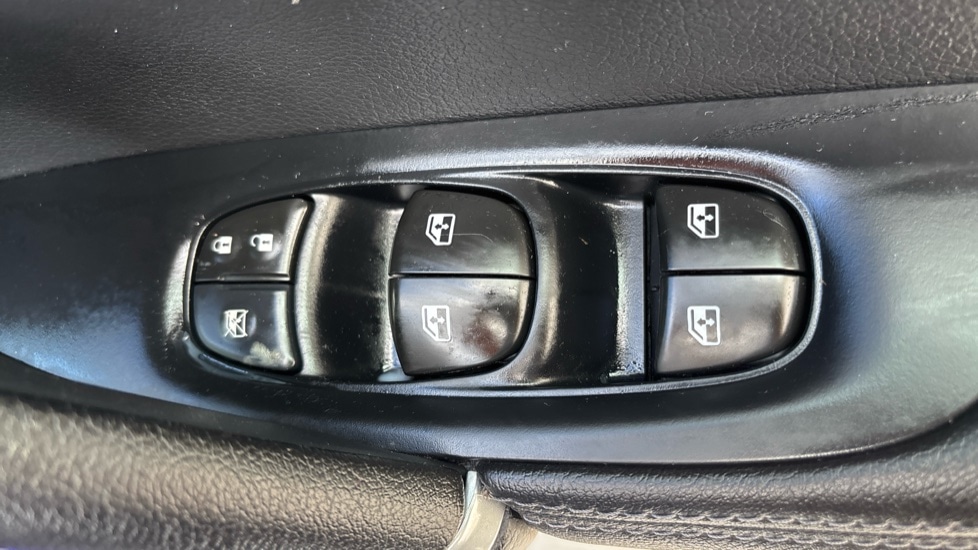 Used Nissan Qashqai 2018 for sale - 76514786: Photo 94