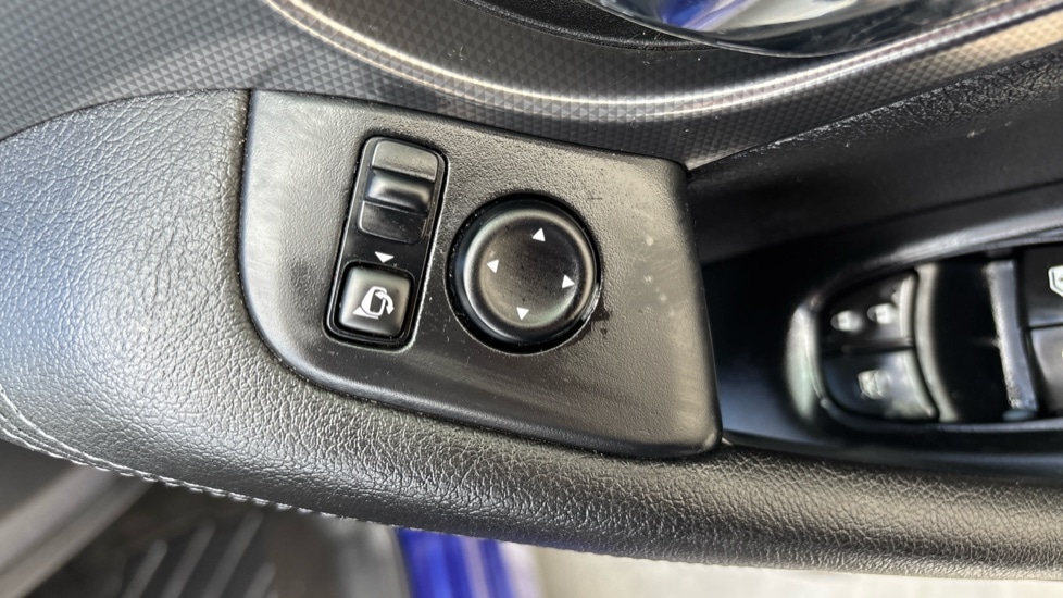 Used Nissan Qashqai 2018 for sale - 76514786: Photo 95