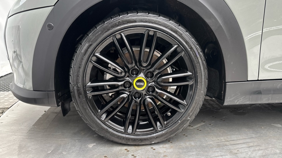 Used MINI Hatch 2021 for sale - 76428229: Photo 17