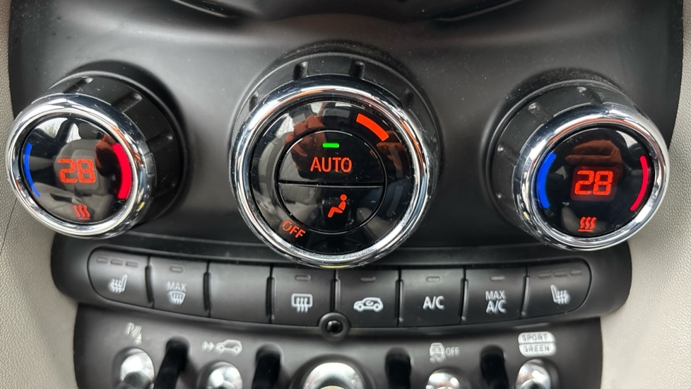 Used MINI Hatch 2021 for sale - 76428229: Photo 36