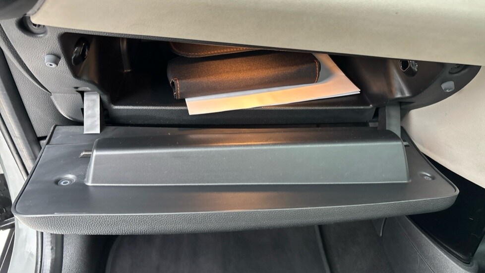 Used MINI Hatch 2021 for sale - 76428229: Photo 48