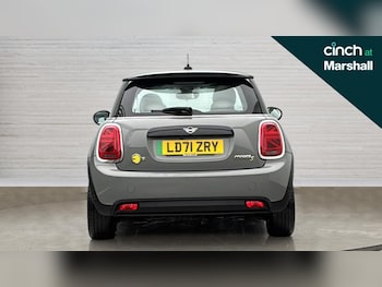 Used MINI Hatch 2021 for sale - 76428229: Photo