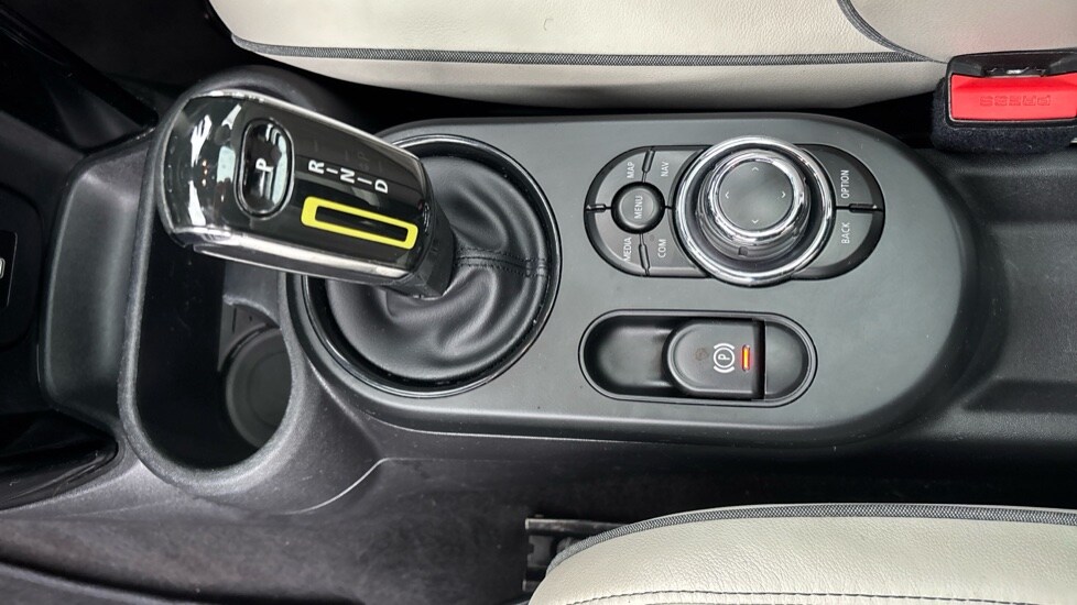 Used MINI Hatch 2021 for sale - 76428229: Photo 51