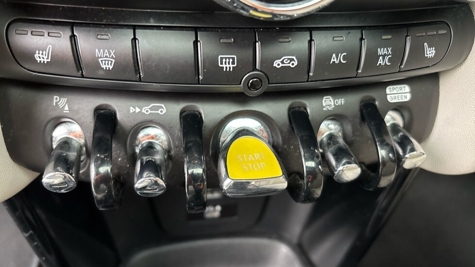 Used MINI Hatch 2021 for sale - 76428229: Photo 56