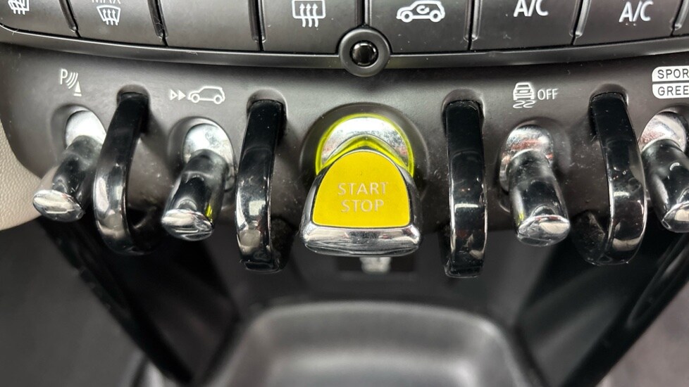 Used MINI Hatch 2021 for sale - 76428229: Photo 77