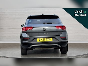 Used Volkswagen T-Roc 2021 for sale - 76428092: Photo