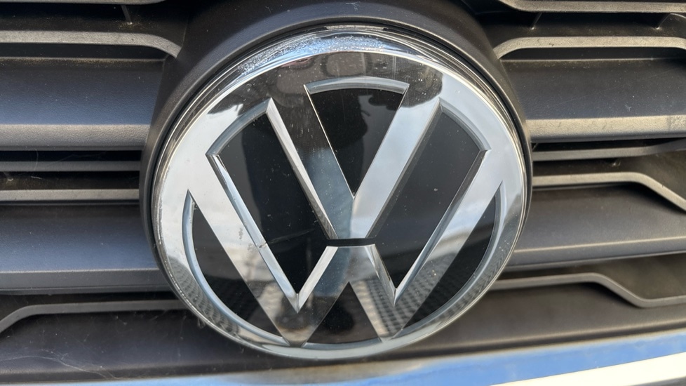 Used Volkswagen T-Roc 2019 for sale - 76442061: Photo 40