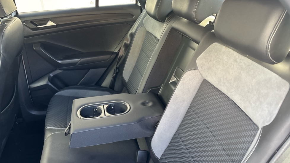 Used Volkswagen T-Roc 2019 for sale - 76442061: Photo 65