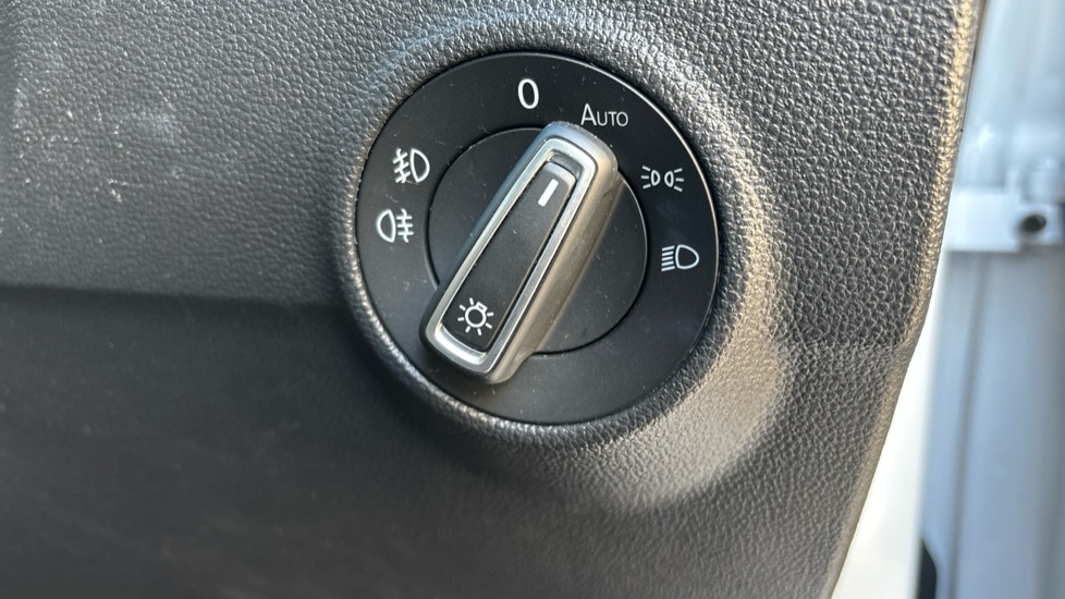 Used Volkswagen T-Roc 2019 for sale - 76442061: Photo 70