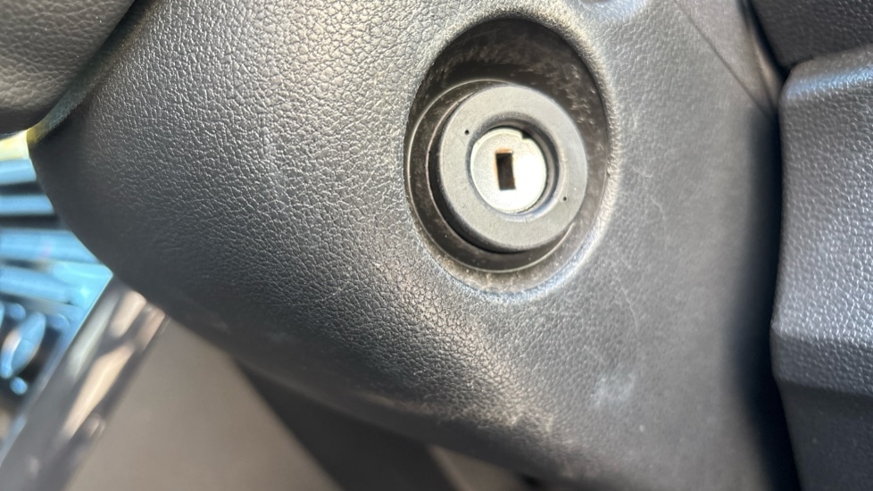 Used Volkswagen T-Roc 2019 for sale - 76442061: Photo 71