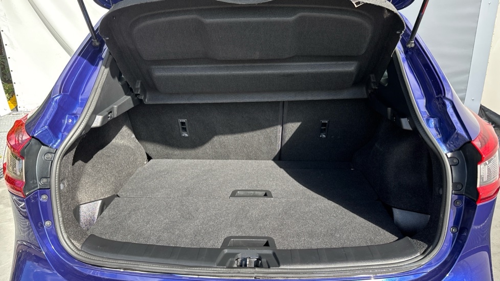 Used Nissan Qashqai 2018 for sale - 77050979: Photo 15