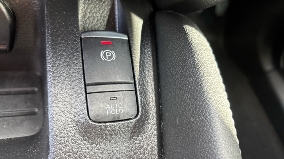 Used Nissan Qashqai 2018 for sale - 77050979: Photo 62