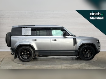 Used Land Rover Defender 2021 for sale - 76540085: Photo
