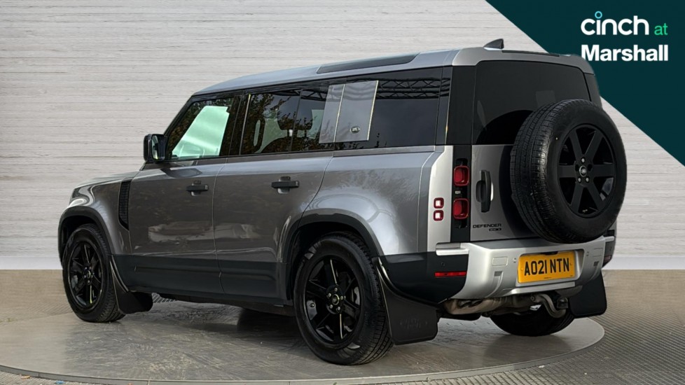 Used Land Rover Defender 2021 for sale - 76540085: Photo 5