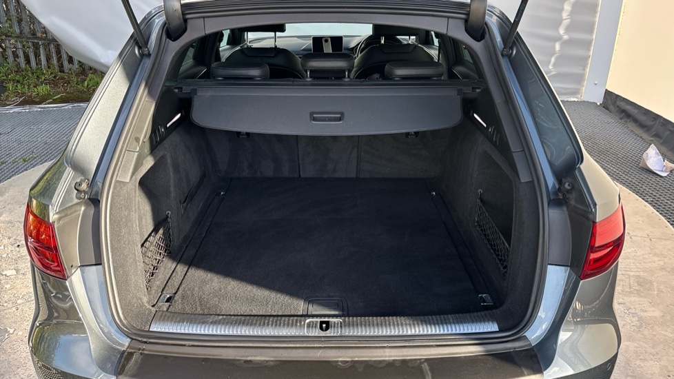 Used Audi A4 2016 for sale - 76154641: Photo 15