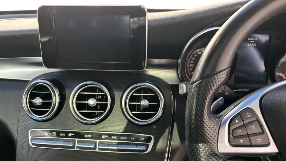 Used Mercedes-Benz GLC 2018 for sale - 76008308: Photo 12