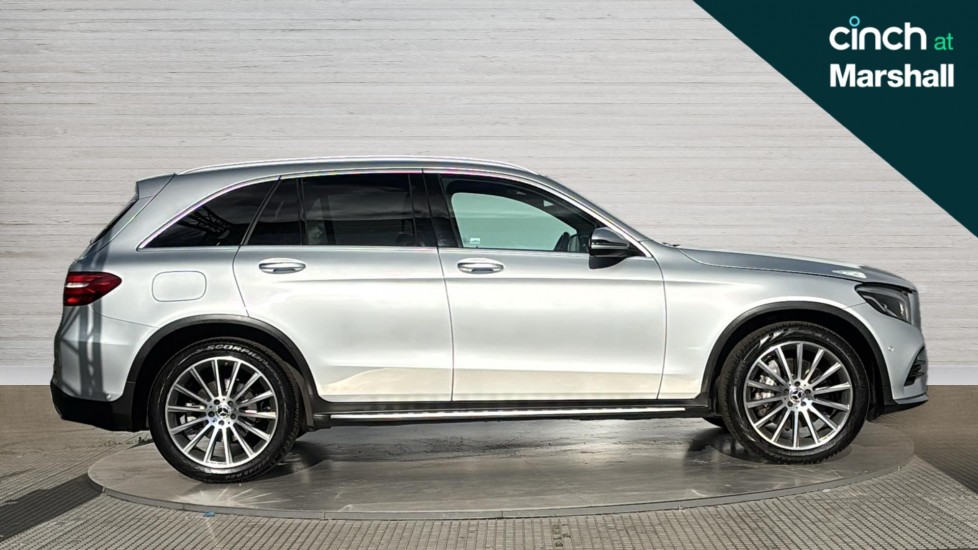 Used Mercedes-Benz GLC 2018 for sale - 76008308: Photo 2