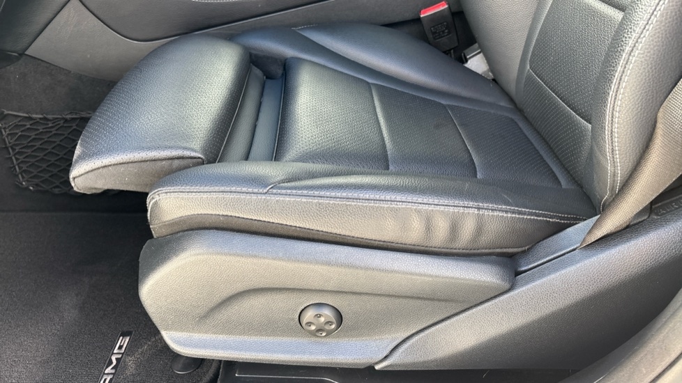 Used Mercedes-Benz GLC 2018 for sale - 76008308: Photo 34