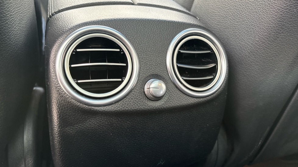 Used Mercedes-Benz GLC 2018 for sale - 76008308: Photo 58