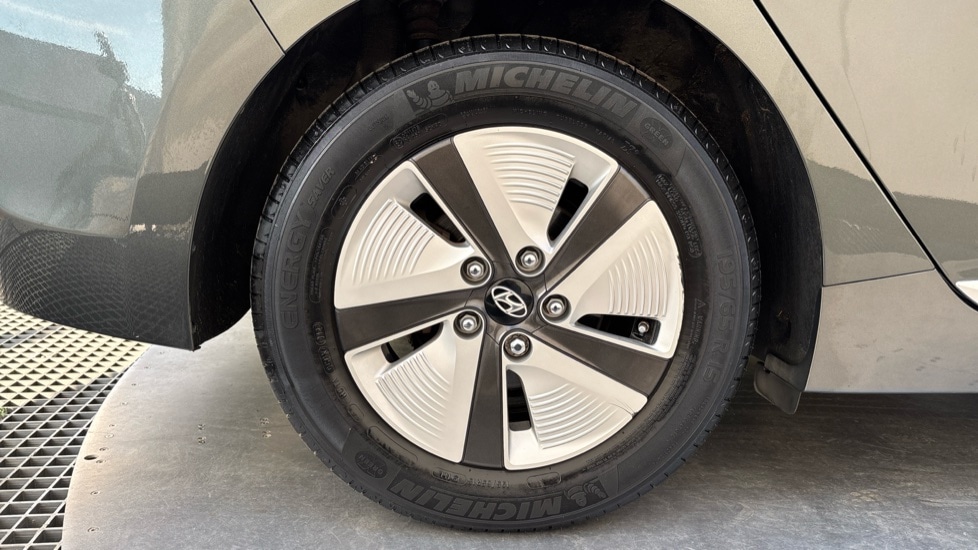 Used Hyundai IONIQ 2022 for sale - 76104195: Photo 19