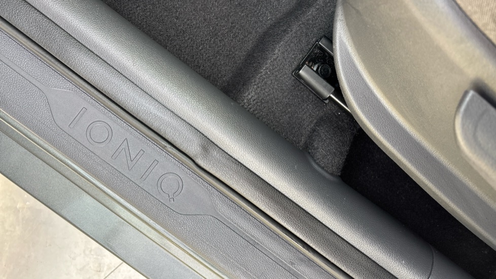 Used Hyundai IONIQ 2022 for sale - 76104195: Photo 39