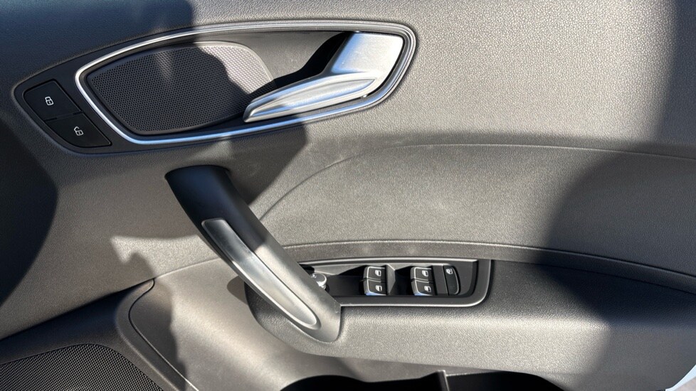 Used Audi A1 2017 for sale - 76475163: Photo 32