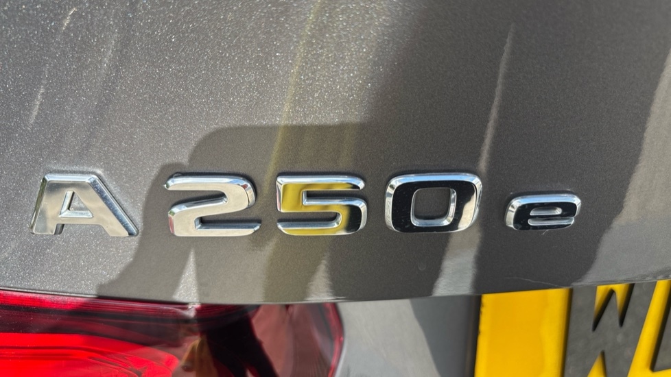 Used Mercedes-Benz A-Class 2020 for sale - 75992957: Photo 80