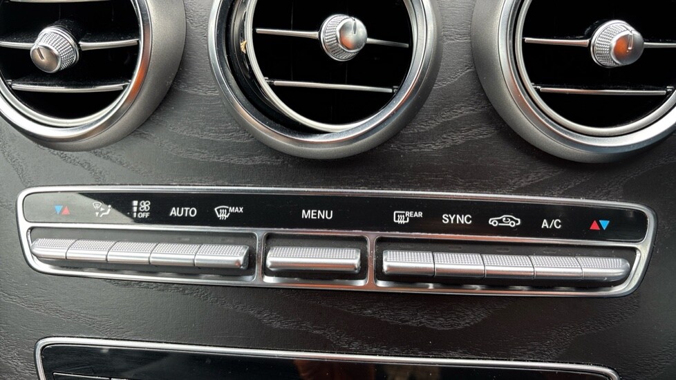 Used Mercedes-Benz C Class 2019 for sale - 76183946: Photo 36