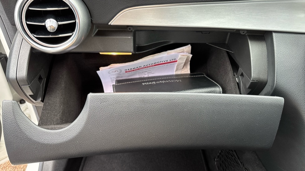 Used Mercedes-Benz C Class 2019 for sale - 76183946: Photo 48