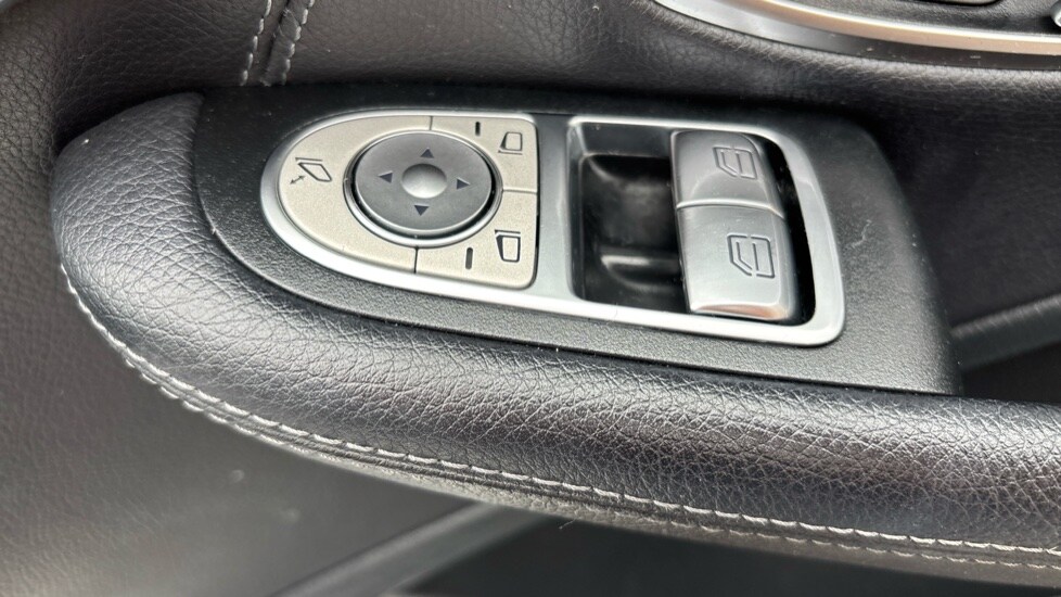 Used Mercedes-Benz C Class 2019 for sale - 76183946: Photo 67