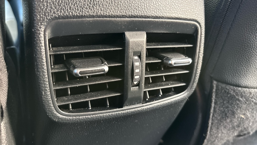 Used Toyota Corolla 2022 for sale - 76501482: Photo 35