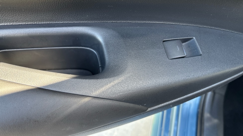 Used Toyota Corolla 2022 for sale - 76501482: Photo 81