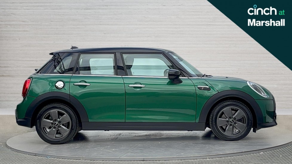 Used MINI Hatch 2022 for sale - 76086887: Photo 2