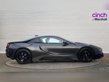 Used BMW i8 2016 for sale - 76861786: Photo