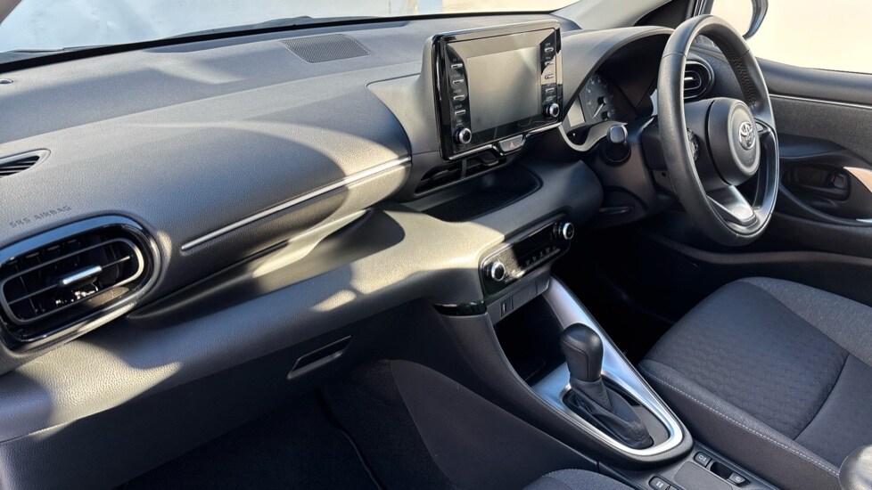 Used Toyota Yaris 2022 for sale - 76428251: Photo 10