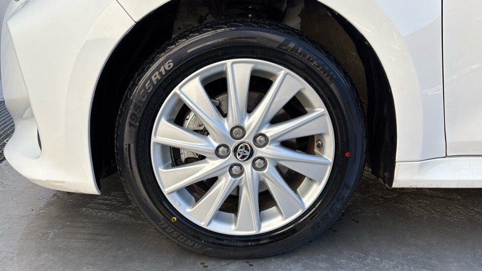 Used Toyota Yaris 2022 for sale - 76428251: Photo 17