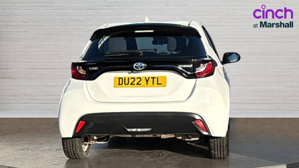 Used Toyota Yaris 2022 for sale - 76428251: Photo 4