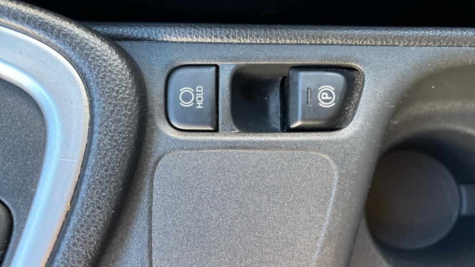 Used Toyota Yaris 2022 for sale - 76428251: Photo 50