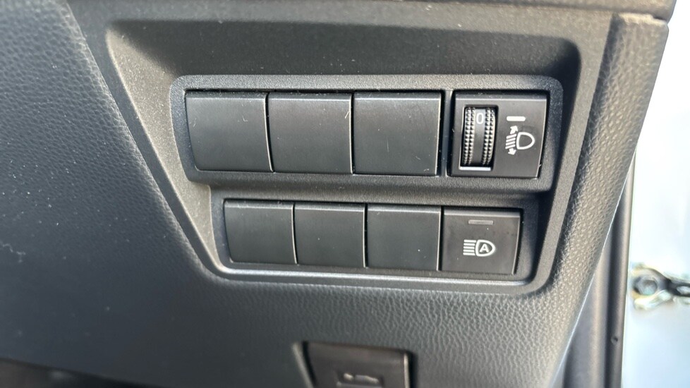 Used Toyota Yaris 2022 for sale - 76428251: Photo 62