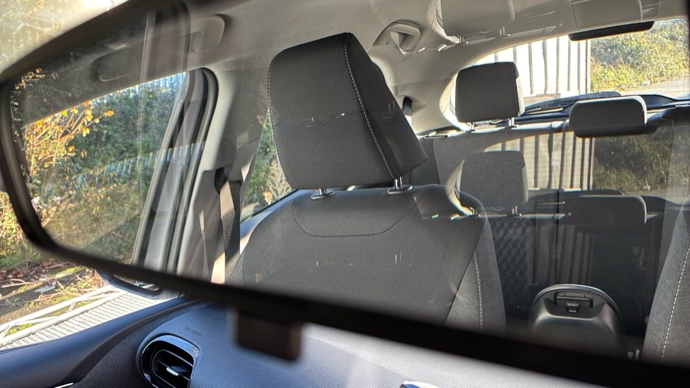 Used Toyota Yaris 2022 for sale - 76428251: Photo 67