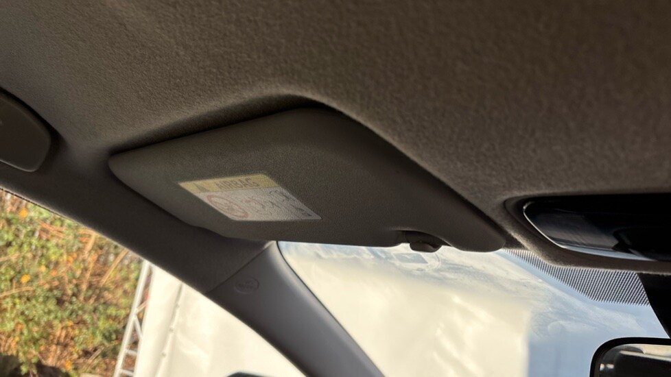 Used Toyota Yaris 2022 for sale - 76428251: Photo 69