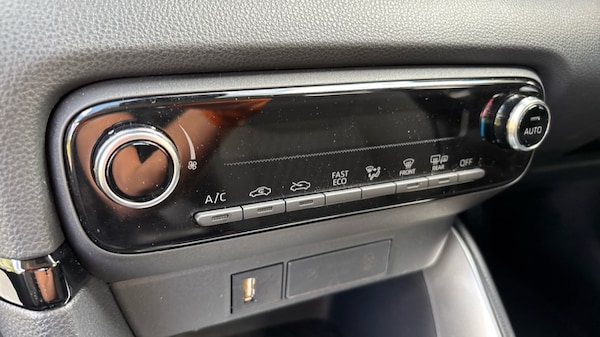 Used Toyota Yaris 2023 for sale - 76244452: Photo 62