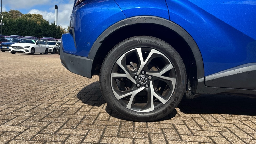 Used Toyota C-HR 2017 for sale - 76894543: Photo 19