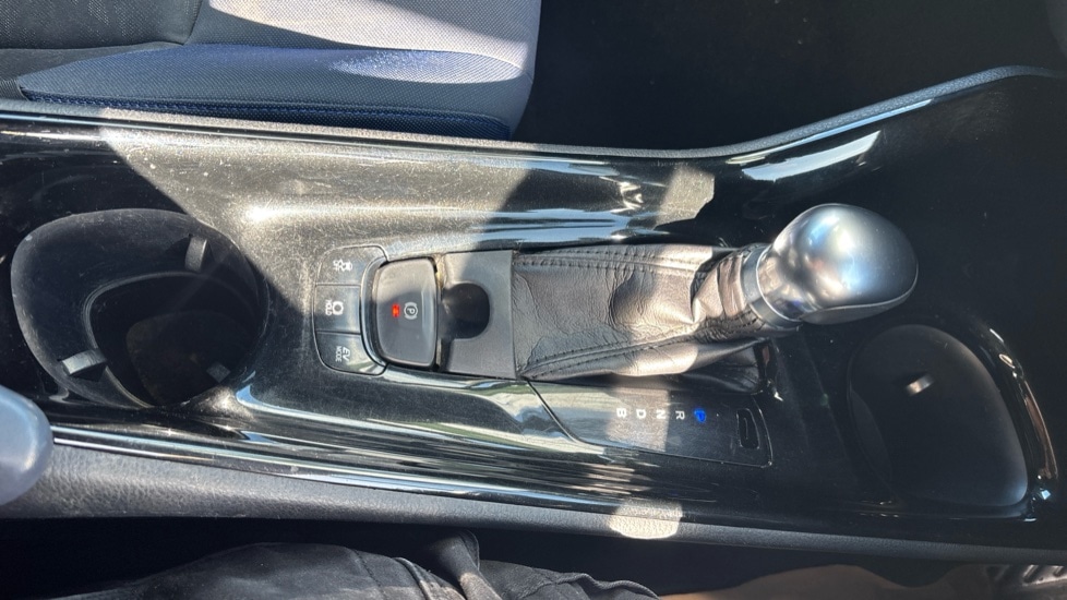 Used Toyota C-HR 2017 for sale - 76894543: Photo 30