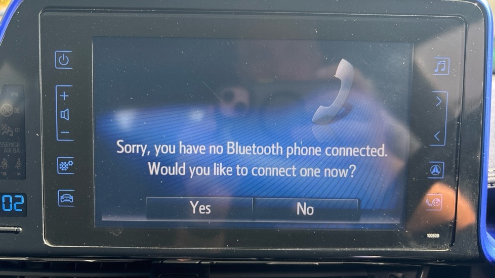 Used Toyota C-HR 2017 for sale - 76894543: Photo 38