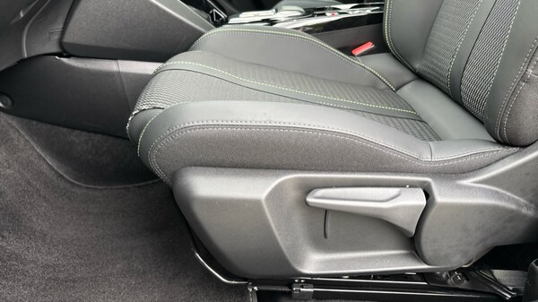 Used Peugeot 2008 2025 for sale - 75471826: Photo 33