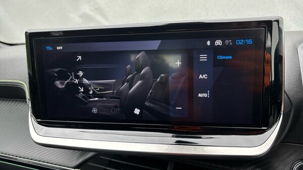 Used Peugeot 2008 2025 for sale - 75471826: Photo 35