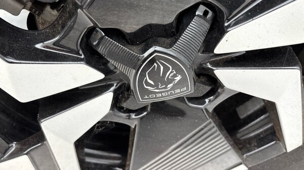 Used Peugeot 2008 2025 for sale - 75471826: Photo 81