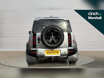 Used Land Rover Defender 2021 for sale - 76338901: Photo