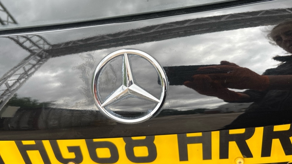 Used Mercedes-Benz A-Class 2019 for sale - 76112108: Photo 76